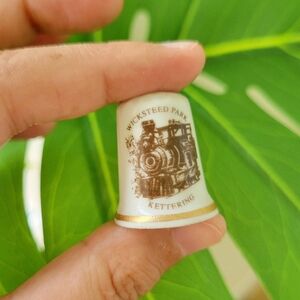 Vintage Wicksteed Park Kettering England Steam Train Thimble